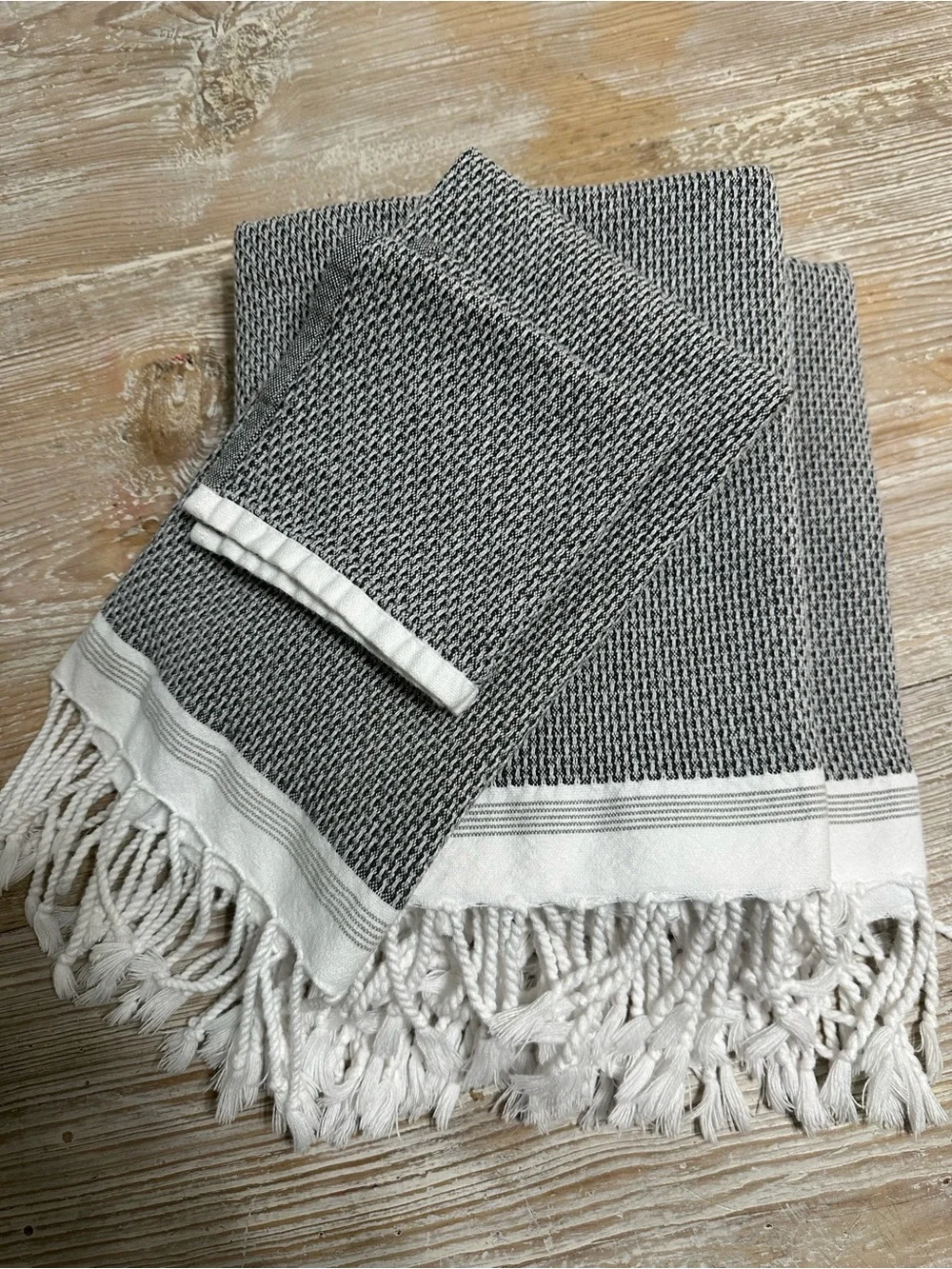 Coyuchi Organic Cotton Mediterranean Towels 4 Pieces Gray-Shadow w/ Deep Pewter
